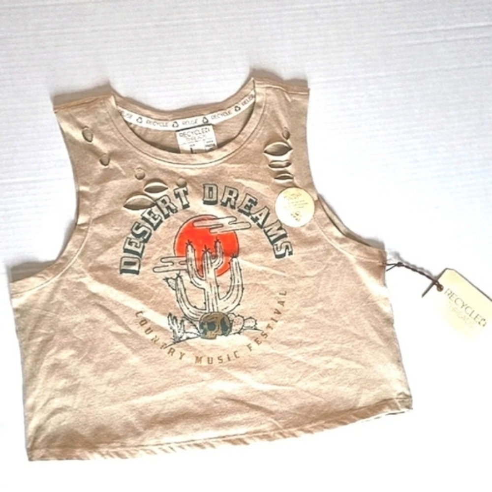 Desert Dreams USA Tour Distressed Crop Top